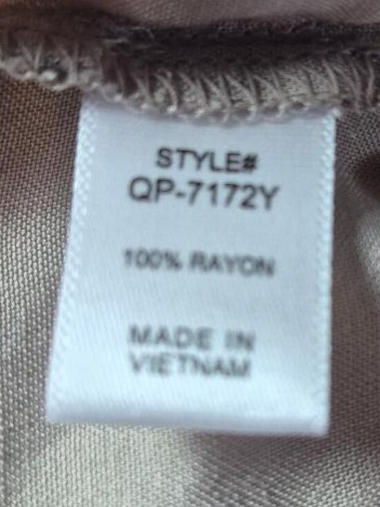 NWOT Zenana Outfitters Gray Jumpsuit SZ Medium 100% Rayon - Picture 5 of 9